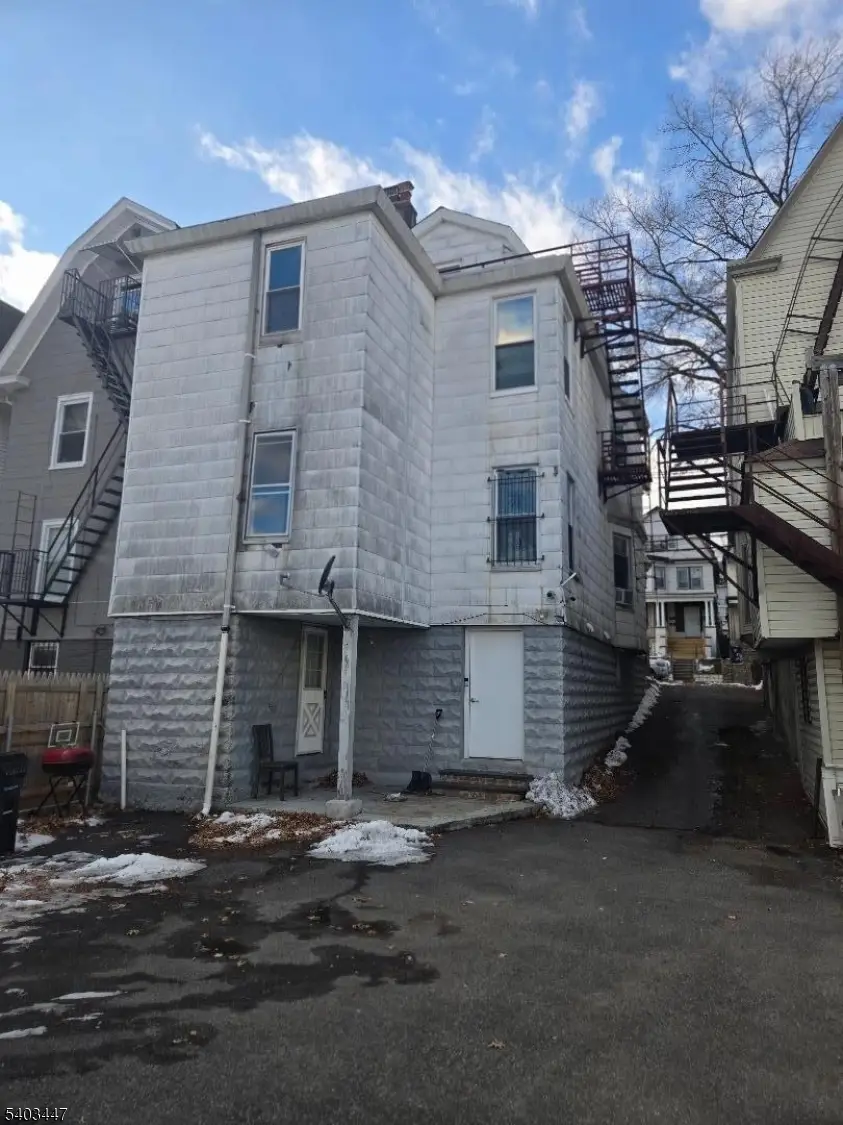 197 Woodside Ave, Newark, NJ 07104 - Image #3