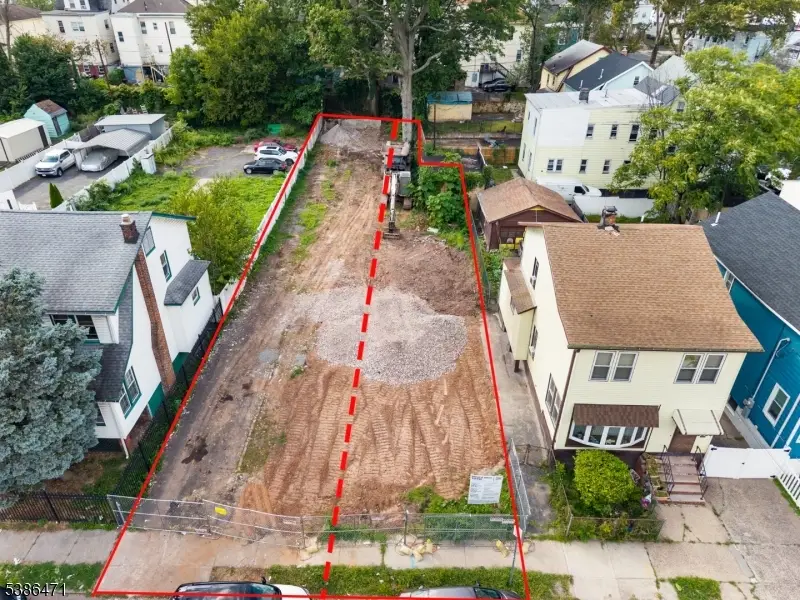 37 Grand Ave, Newark, NJ 07106 - Image #3