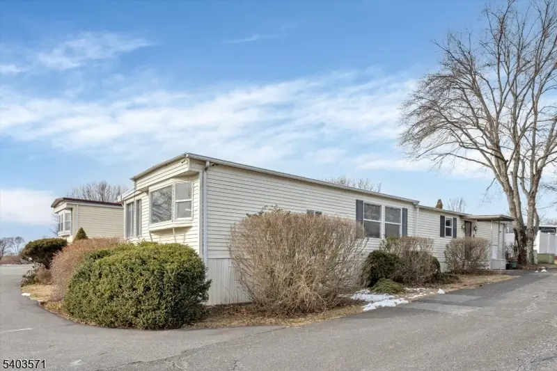 195 W Main St Unit G #G, Chester, NJ 07930 - Image #2