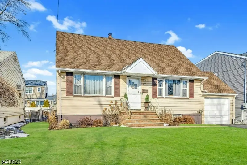 670 Trenton Ave, Kenilworth, NJ 07033 - Image #2