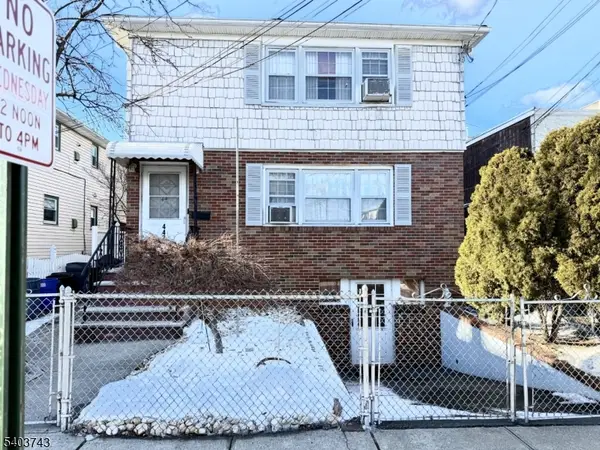447 Elm St, Kearny Town, NJ 07032