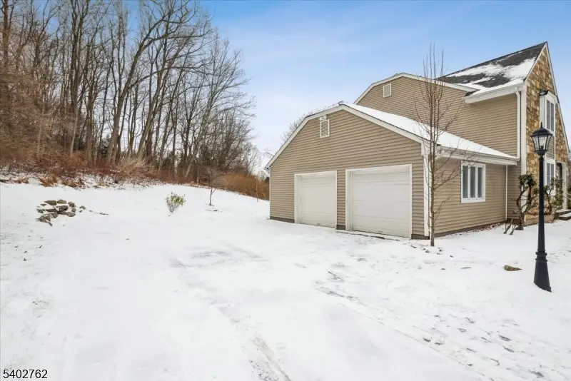 1 Knob Hill Rd, Washington, NJ 07840 - Image #2