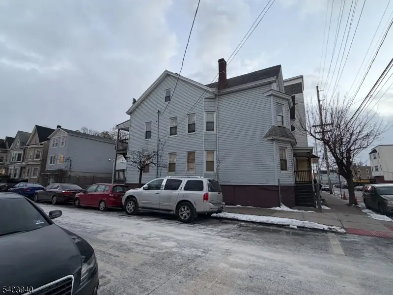 21 Graham Ave, Paterson, NJ 07524 - Image #3