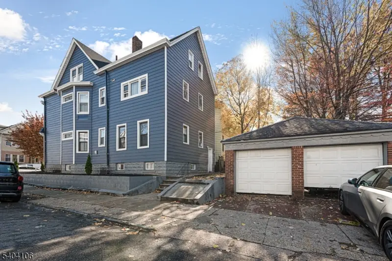 492 E 26th St, Paterson, NJ 07514 - Image #3