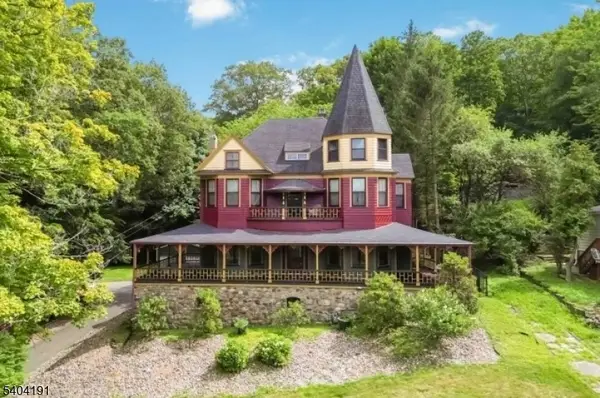 506 Windemere Ave, Mount Arlington Boro, NJ 07856