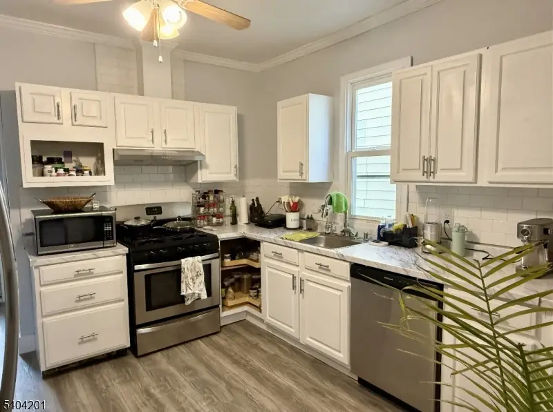 580 Monroe Ave #2, Elizabeth, NJ 07201 - Image #2