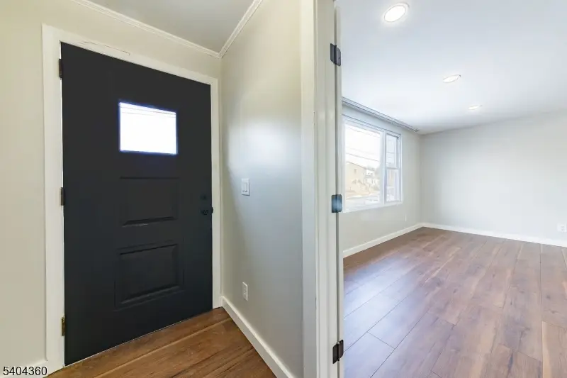 34 Kearney St, Lyndhurst, NJ 07071 - #2