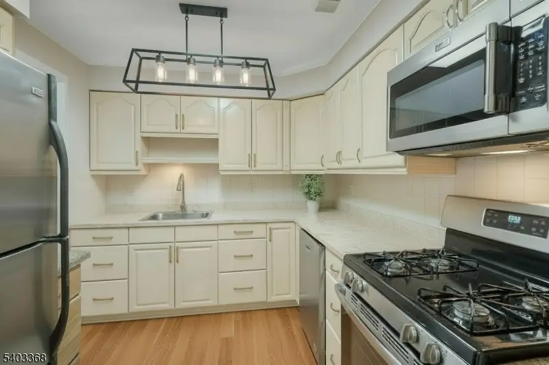 131 Sunrise Dr, Whippany, NJ 07981 - Image #3