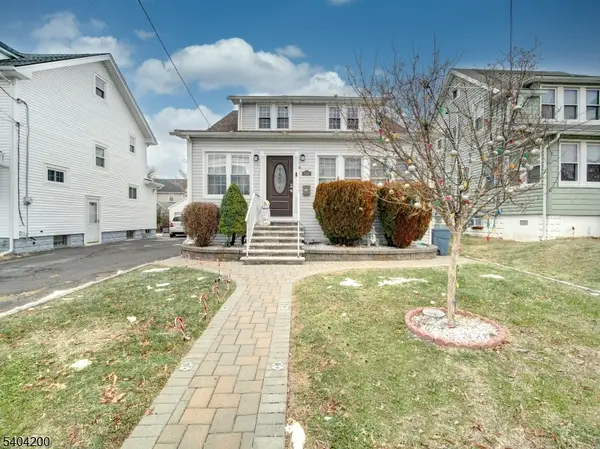 833 Cleveland Ave, Elizabeth City, NJ 07208