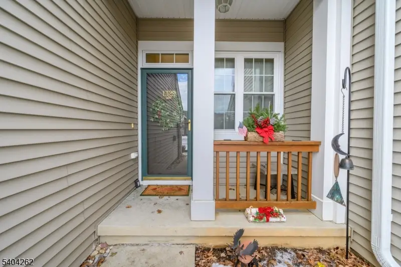 1329 Eagles Nest Ct, Lopatcong Overlook, NJ 08886 - #3