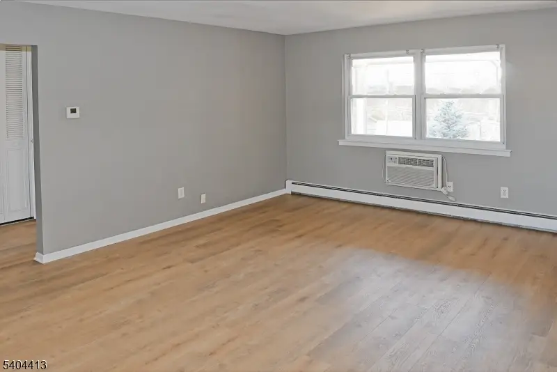 191 N Beverwyck Rd #10, Lake Hiawatha, NJ 07034 - Image #3