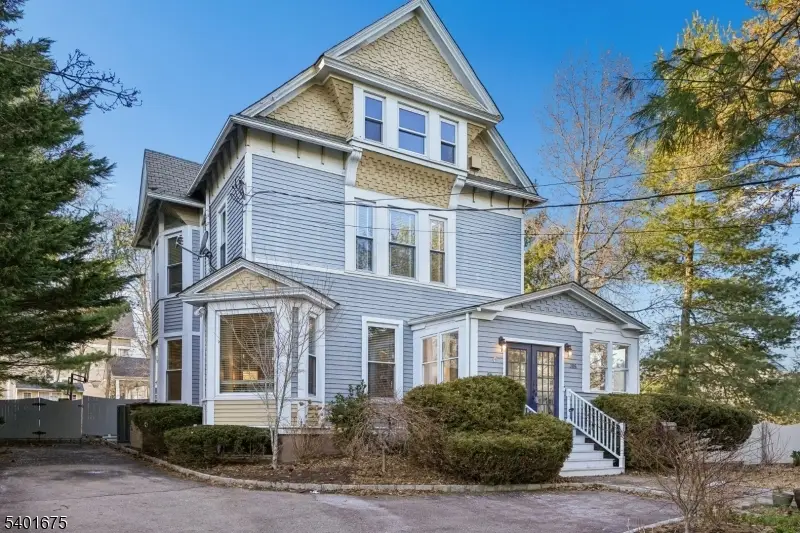 386 Park St, Upper Montclair, NJ 07043 - #3