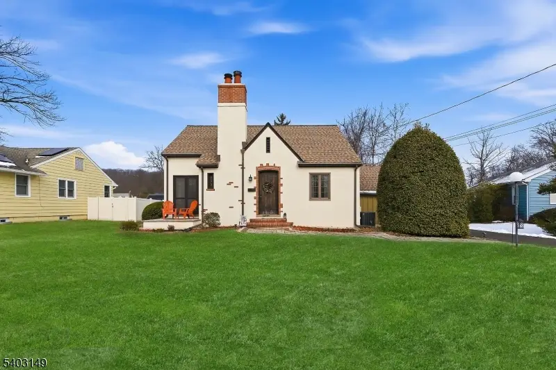 265 Metape Cir, Bound Brook, NJ 08805 - Image #1