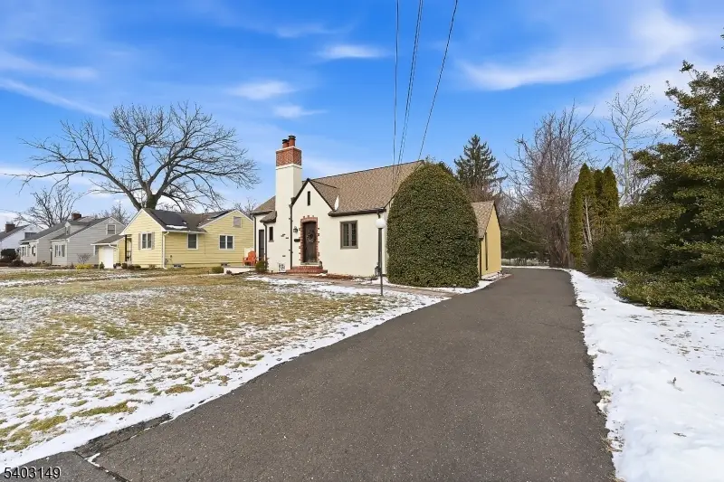 265 Metape Cir, Bound Brook, NJ 08805 - Image #3