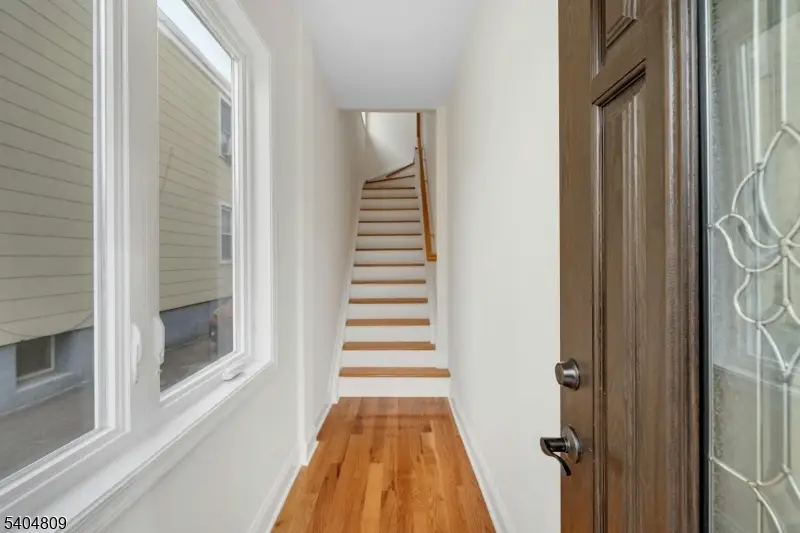 372 Rutherford Blvd, Clifton, NJ 07014 - Image #3