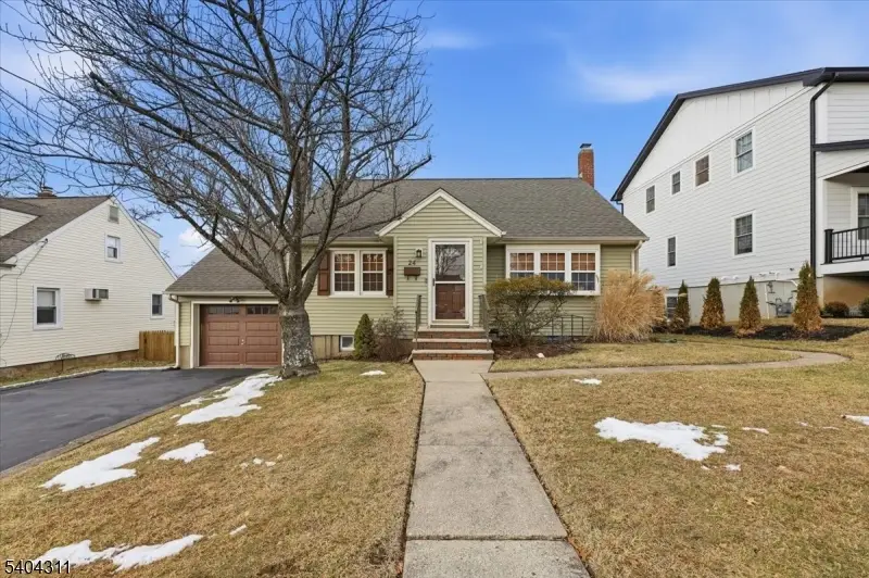 24 Ozone Ave, Cedar Grove, NJ 07009 - Image #2