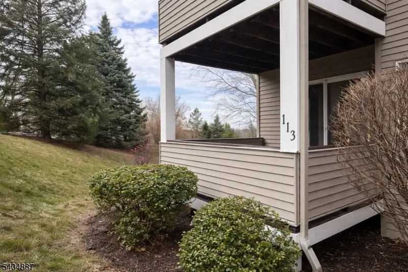 113 Bourne Ci, Hardyston, NJ 07419 - Image #2