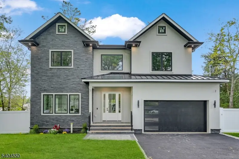 7 Canterbury Ln, Millburn, NJ 07078 - Image #1