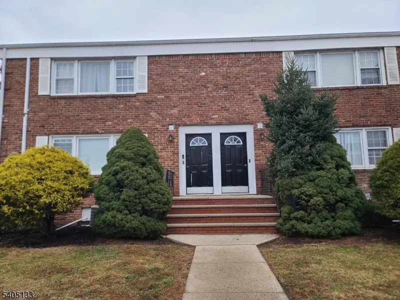 4 Columbia Dr Unit 1a #1A, Finderne, NJ 08807 - Image #2