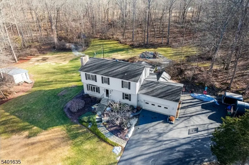 37 Ward Rd, Hardwick, NJ 07825 - Image #1