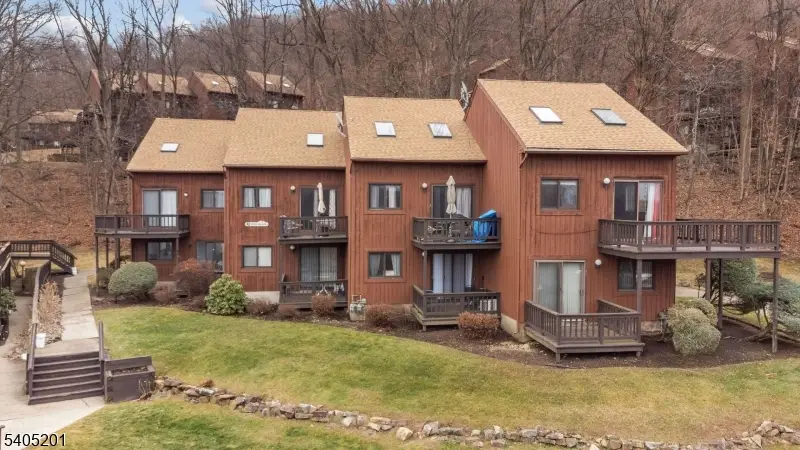 3 Deer Valley Ln #1, Vernon Center, NJ 07462 - Image #2