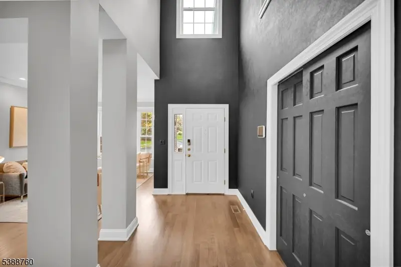 3 Brook Ridge Ct, Cedar Grove, NJ 07009 - Image #3