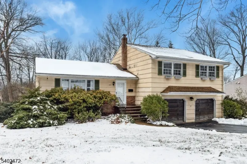1104 Sylvan Lane, Mountainside, NJ 07092 - Image #2