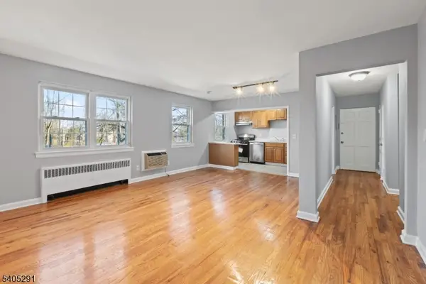 16 F Parkway Village #F, Cranford Twp., NJ 07016