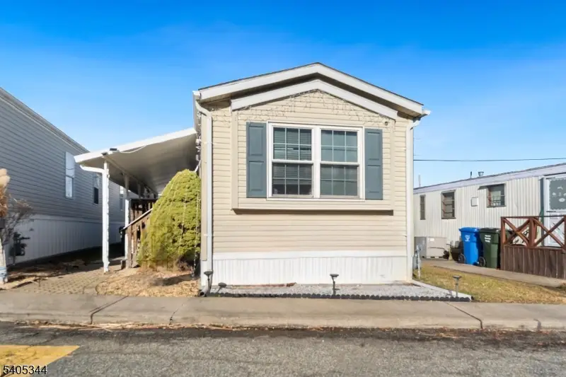 38 Helen Ave, Avenel, NJ 07001 - Image #1