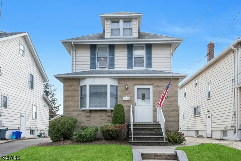 138 Fern Ave, Lyndhurst, NJ 07071 - Image #2