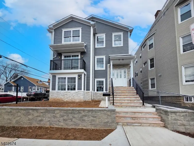 71 Lindsley Ave, Newark, NJ 07106 - Image #2