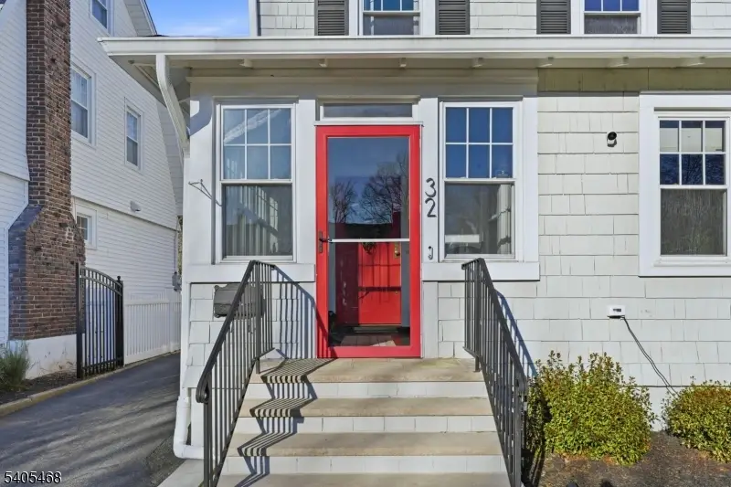 32 Dodd St, Montclair, NJ 07042 - Image #2