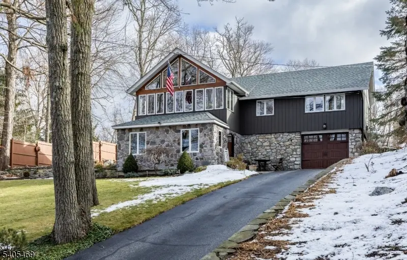 1212 Lakeside Dr, Highland Lakes, NJ 07422 - Image #1