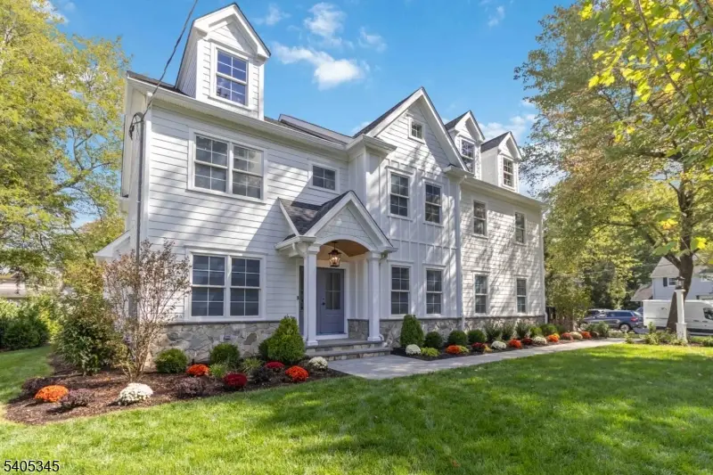 2 Whitman Dr, Chatham Township, NJ 07928 - Image #2