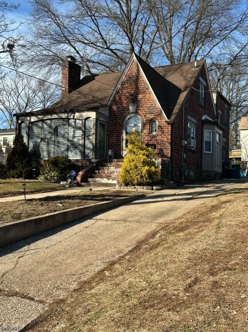 123 E 6th Ave, Roselle, NJ 07203 - Image #2