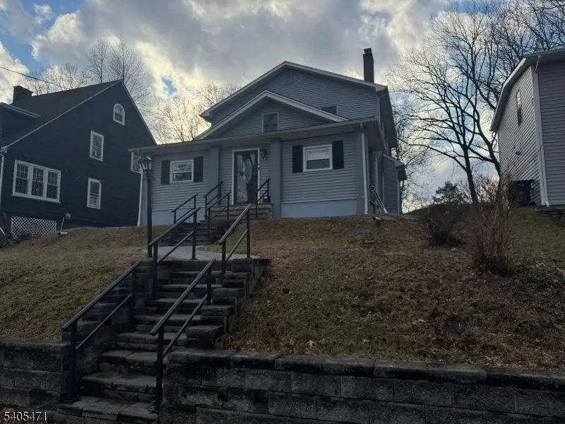 835 Dixie Ln, Plainfield, NJ 07062 - Image #1