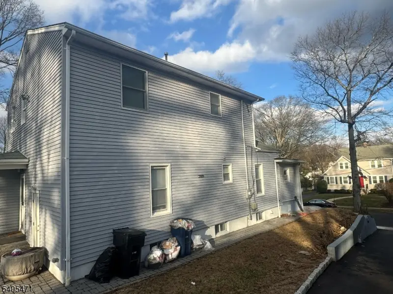 835 Dixie Ln, Plainfield, NJ 07062 - Image #2