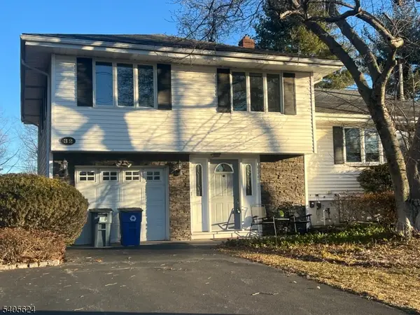 32 Augusta Dr, Wayne Twp., NJ 07470