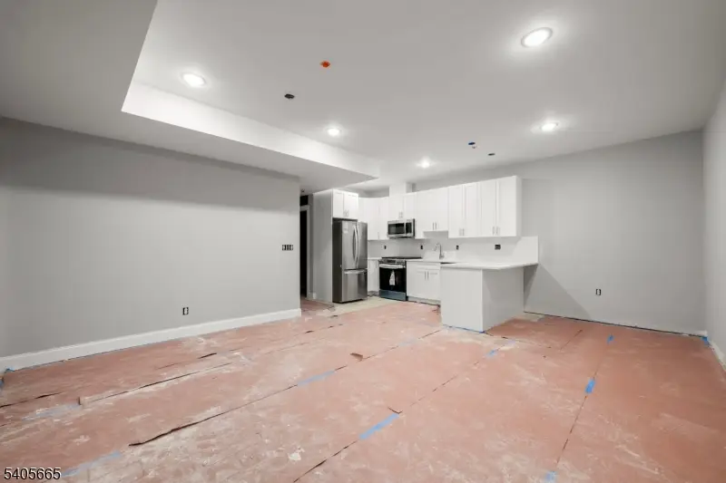 512 S 15th St, Newark, NJ 07103 - Image #2