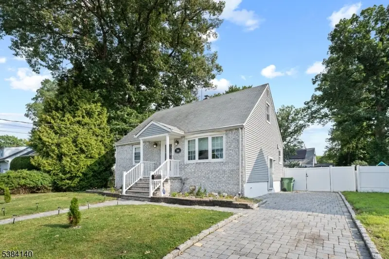 310 Stockton Ave, Roselle, NJ 07203 - #1