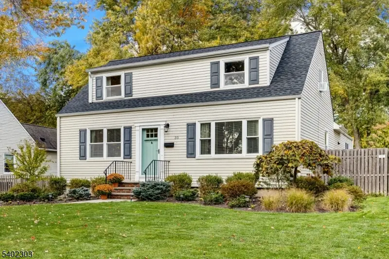 35 Shady Ln, Fanwood, NJ 07023 - Image #2