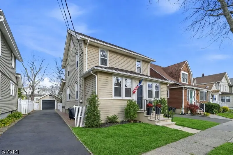 318 Myrtle Ave, Garwood, NJ 07027 - Image #2