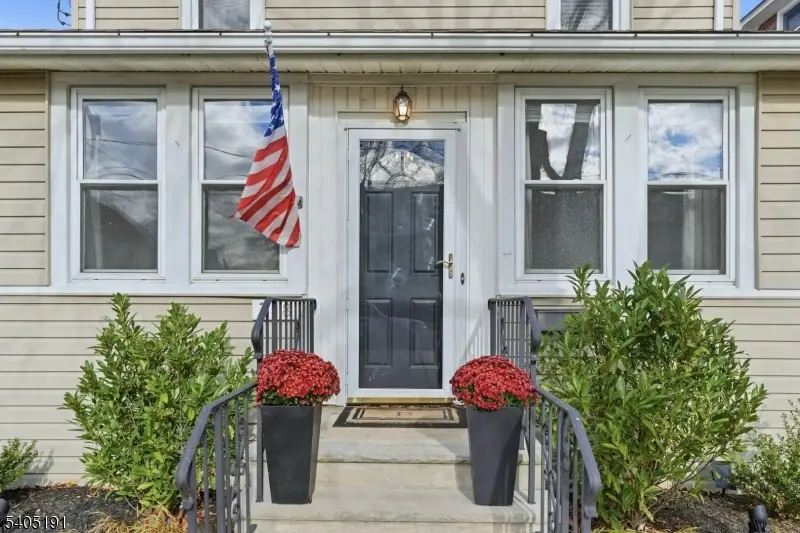 318 Myrtle Ave, Garwood, NJ 07027 - Image #3