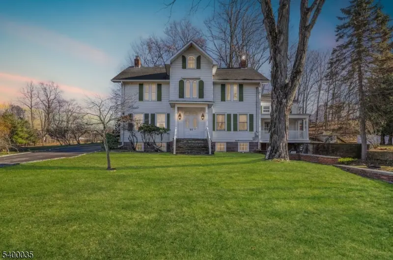 265 Little Falls Rd, Cedar Grove, NJ 07009 - Image #1