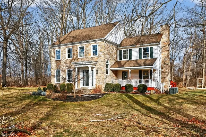 101 Parker Rd, Bloomsbury, NJ 08804 - Image #1