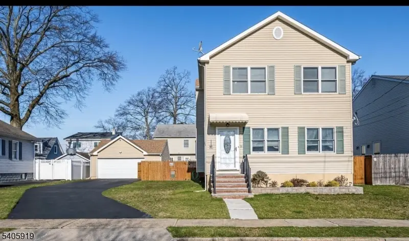 33 W Park Ave, Avenel, NJ 07001 - #1
