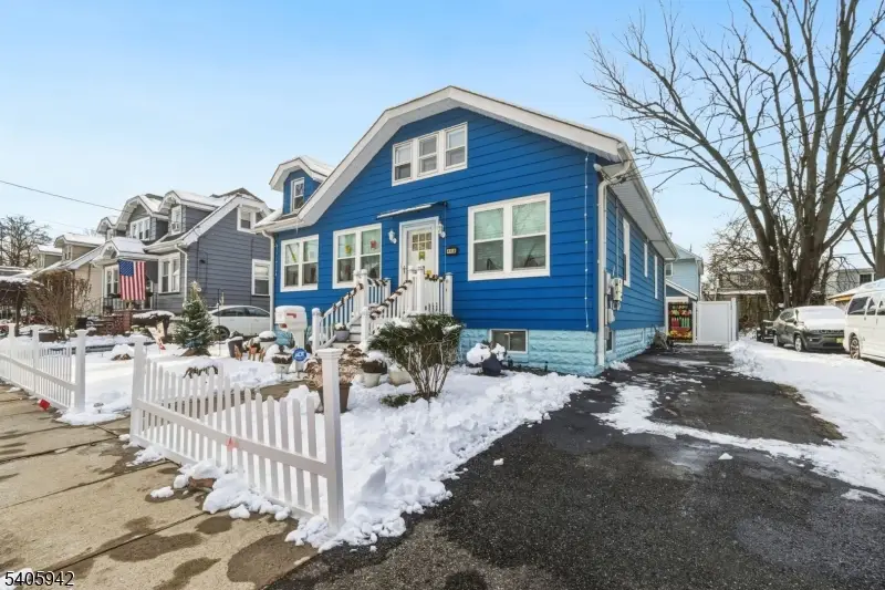 414 Martin St, Roselle, NJ 07203 - Image #2