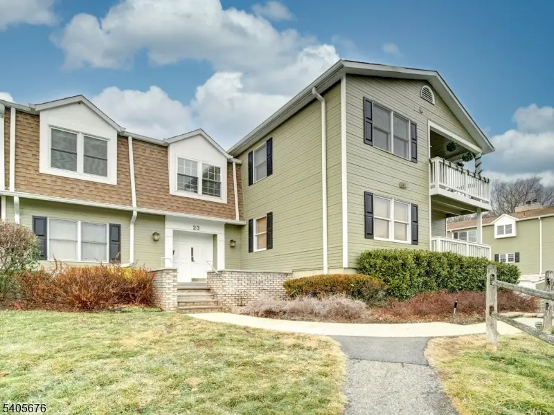 23E Heritage Dr, Chatham Township, NJ 07928 - Image #2