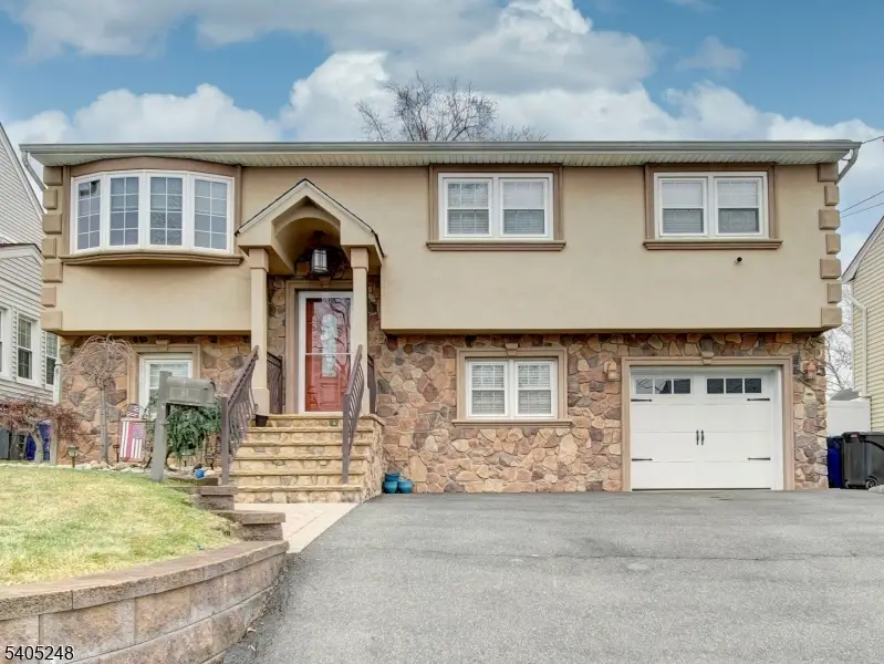 64 Arthur Ter, Kenilworth, NJ 07033 - #1