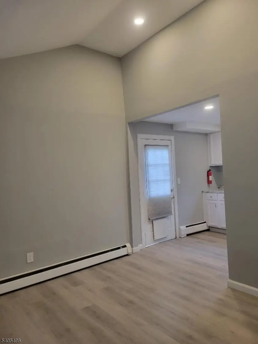 16 Beech Ct, Ringwood, NJ 07456 - Image #2